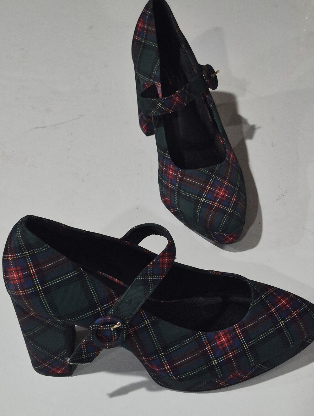 C est 1946 Women Plaid Mary Jane Platform with Tartan Strap Green/Red/Blue Sz10